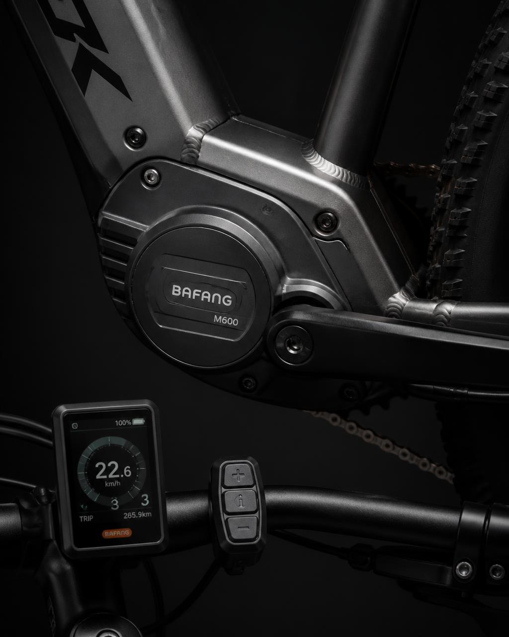E-bike motor unit, battery and display